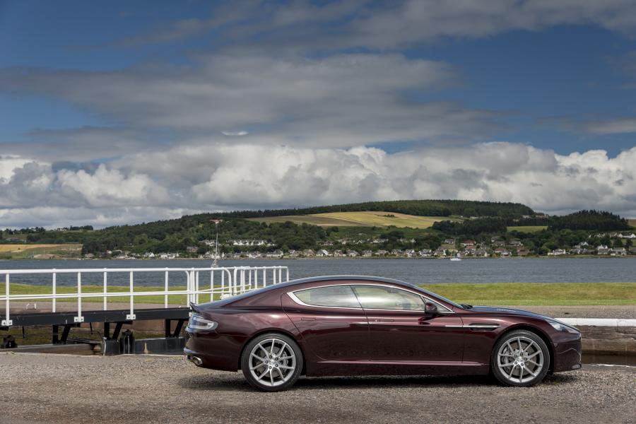  Aston Martin Rapide S 2013 года  (UK) (фото 22 из 36)